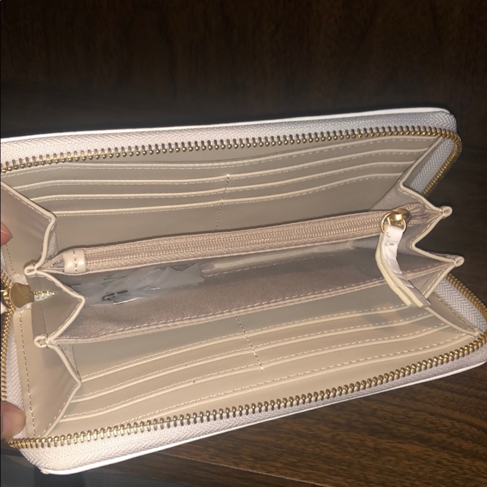 Wallet - Picture 2 of 2